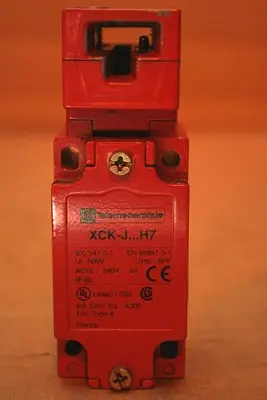 USED TELEMECANIQUE XCK J7910H7