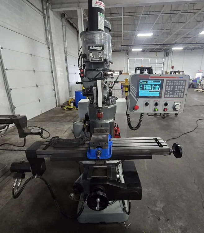 Used 2004 BRIDGEPORT/HARDINGE EZ Plus Vertical & Horizontal Mills Kentucky US | Machinery Central #230805
