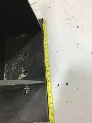 USED SEPRO 32X22 ROBOT STAND