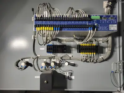 25kV 1200A 3ph Switchgear Unit w/ (2) Power Vac Breaker VB1 27.0-16-0