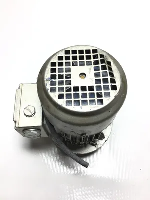 Watt UD 0802/1130924-011-12 Industrial Electric Motor