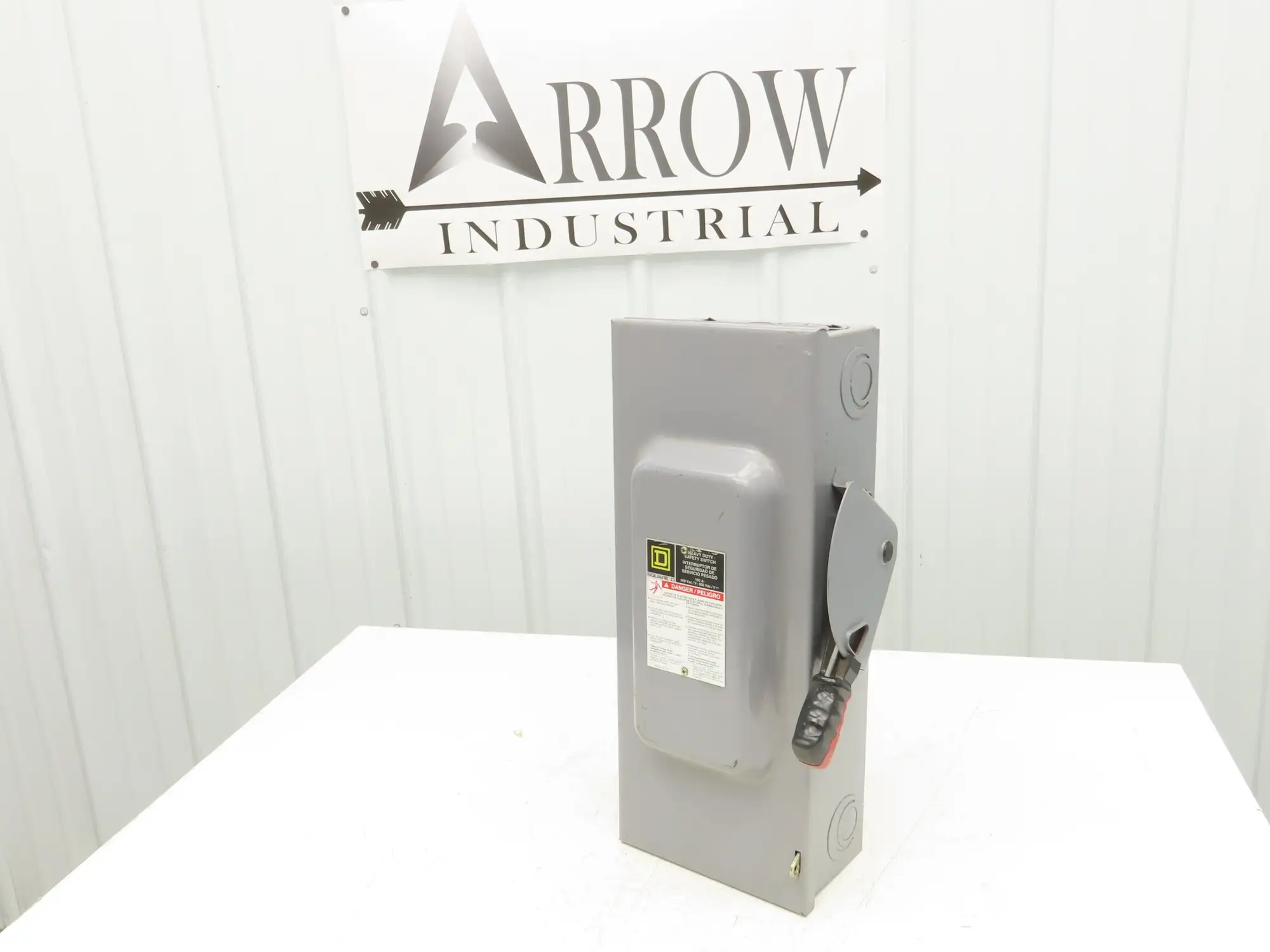 Square D HU363 Safety Disconnect Switch 100 Amp 600V 3 Pole Ph Non-Fusible
