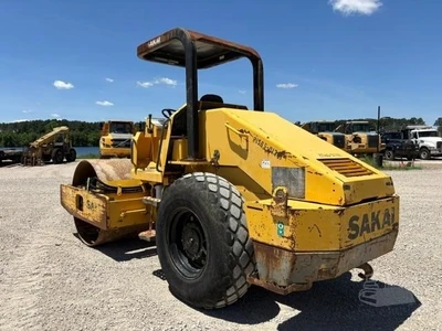 Used 2004 SAKAI SV400D Single Drum Rollers North Carolina US | Southeastern Equipment Corp #1467798