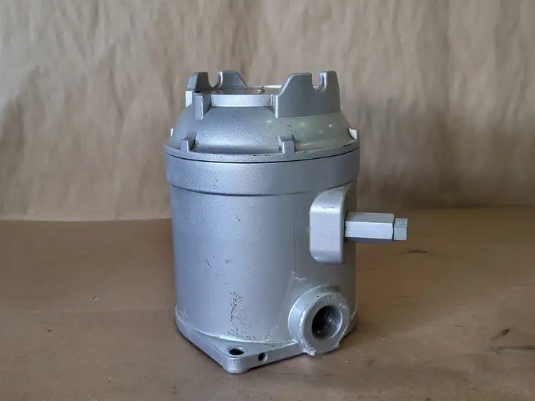 Used BARKSDALE D1X-A3SS-UL Switchgears British Columbia CA | Lenmark #238829