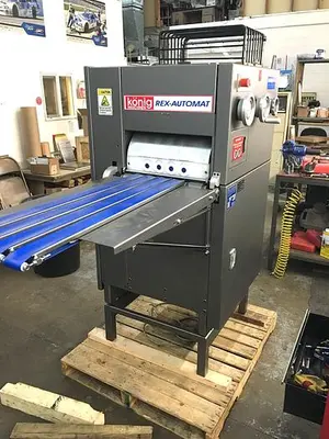 KOENIG REX CLASSIC Automatic Divider Rounders | Harvest Equipment and Fabrication Inc (11)