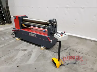 Akyapak ASM140-12/5.0 (4' x 1/4") 3 Roll Plate Bending Roll - NEW