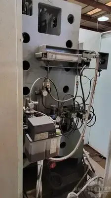 USED 2004 DECKEL MAHO DMC 130V