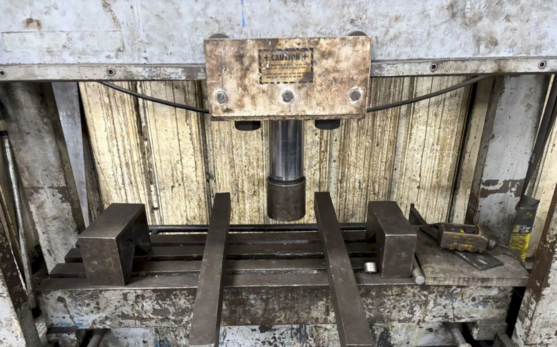 150 TON CAPACITY OTC SLIDING BED HYDRAULIC H-FRAME PRESS: STOCK #23492