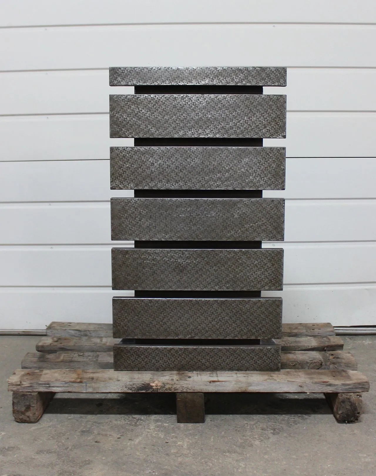 Devlieg 17" x 30 1/4" Right Angle Plate