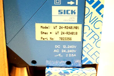 NEW SICK OPTIC WT24-R2401A01 PHOTOELECTRIC SENSOR WT24R2401A01