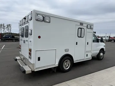 Used 2022 FORD E350 OSAGE AMBULANCE Misc Trucks Minnesota US | Carco Truck & Equipment #1514141