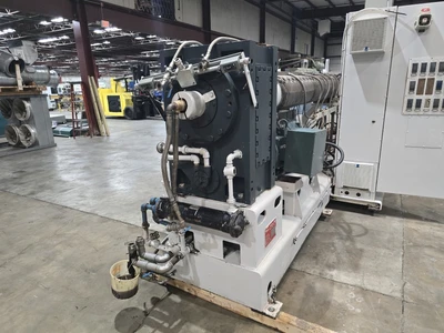 4.5" Welex Extruder, 30:1, 350 HP Motor, New In 1999