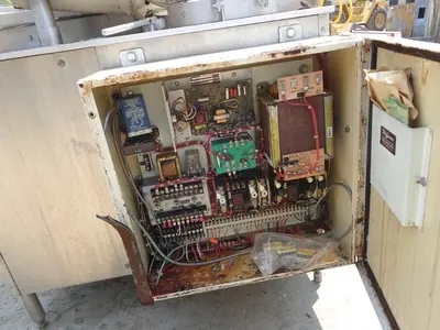 USED M&O PERRY SPS VACUUM STOPPERING MACHINE
