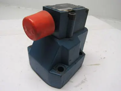 Mannesmann Rexroth DR 20-5-52/200YM Hydraulic Pressure Reducing Valve 200 Bar