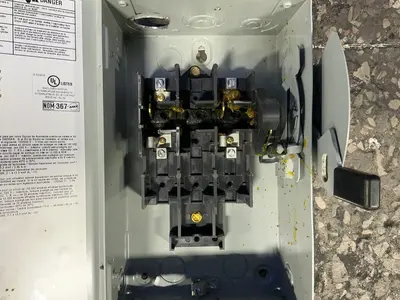 Used EATON DG221UGB Switchgears Ohio US | HGR 24 #1411409