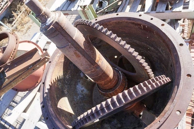 USED TWIN DISC -