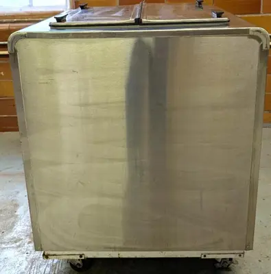 USED KELVINATOR 4 HOLE