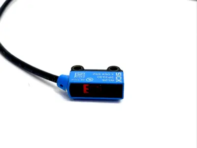 USED SICK RETRO-REFLECTIVE PHOTOELECTRIC SENSOR 1064592