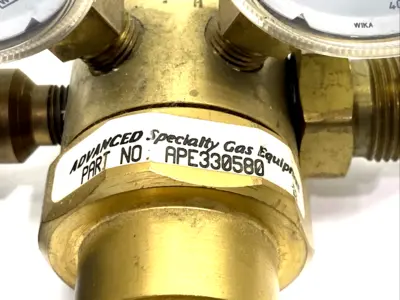 Used Advanced Specialty Gas Equipment APE330580 Regulators Michigan US | Maverick Industrial Sales #1456783