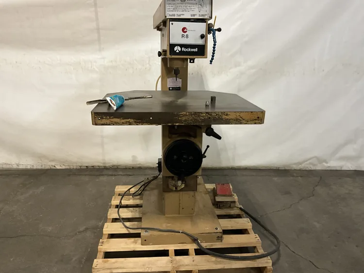 Used _UNKNOWN_ R8 Pin Routers Ohio US | AW Machinery, LLC. #878630