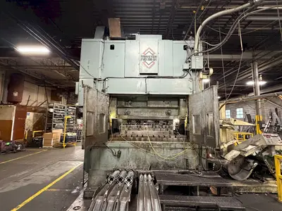 Used MINSTER PM3-300-84 Straight Side Presses Ohio US | D & D Industries #1445874