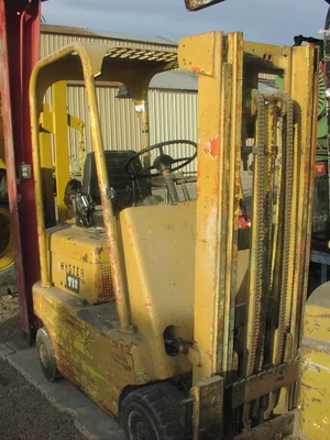 4,000 lb. Hyster Model S40C Forklift