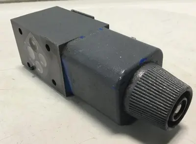 USED VICKERS DG4V-3-22A-M-U-H9-40