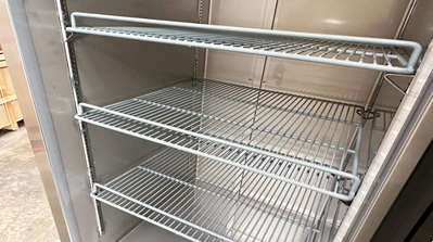 171-0098 29” Stainless Steel Self Contained Glass 1 Door Reach In Freezer