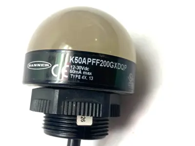 USED BANNER ENGINEERING 50MM EZ-LIGHT 1-COLOR FIXED FIELD TOUCH SENSOR 13026