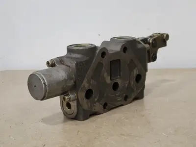 Hydraulic Section Valve 122010721, 122010220
