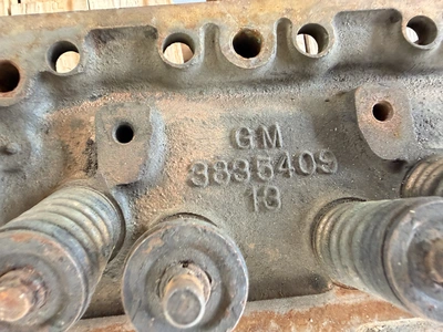 Used GM 3835409 CHEVROLET 216 CUBIC-INCH INLINE-SIX CYLINDER HEAD ROUGHLY BETWEEN 1942 AND 1952 Engine Parts & Accessories Michigan US | Miedema Asset Management Group #1419801