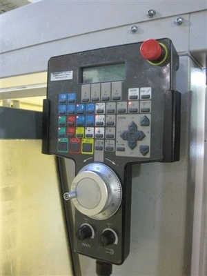 USED 2003 CINCINNATI ARROW