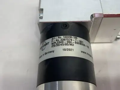 Used Neugart Right Angle Gearbox WPLE040-064-SSSB3AA-Y8/25/30/45/B5/M3 Gearboxes Michigan US | Maverick Industrial Sales #1400846