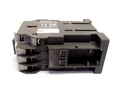USED CARLO GAVAZZI 9A AMP CONTACTOR 24VDC NEMA 00 1PH, 3PH AUX A600