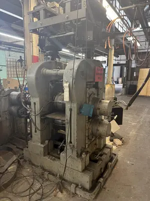 16" WIDE X 14" ROLL DIAMETER 2-HI  INTERNATIONAL 100 HP ROLLING MILL. STOCK # 0886125