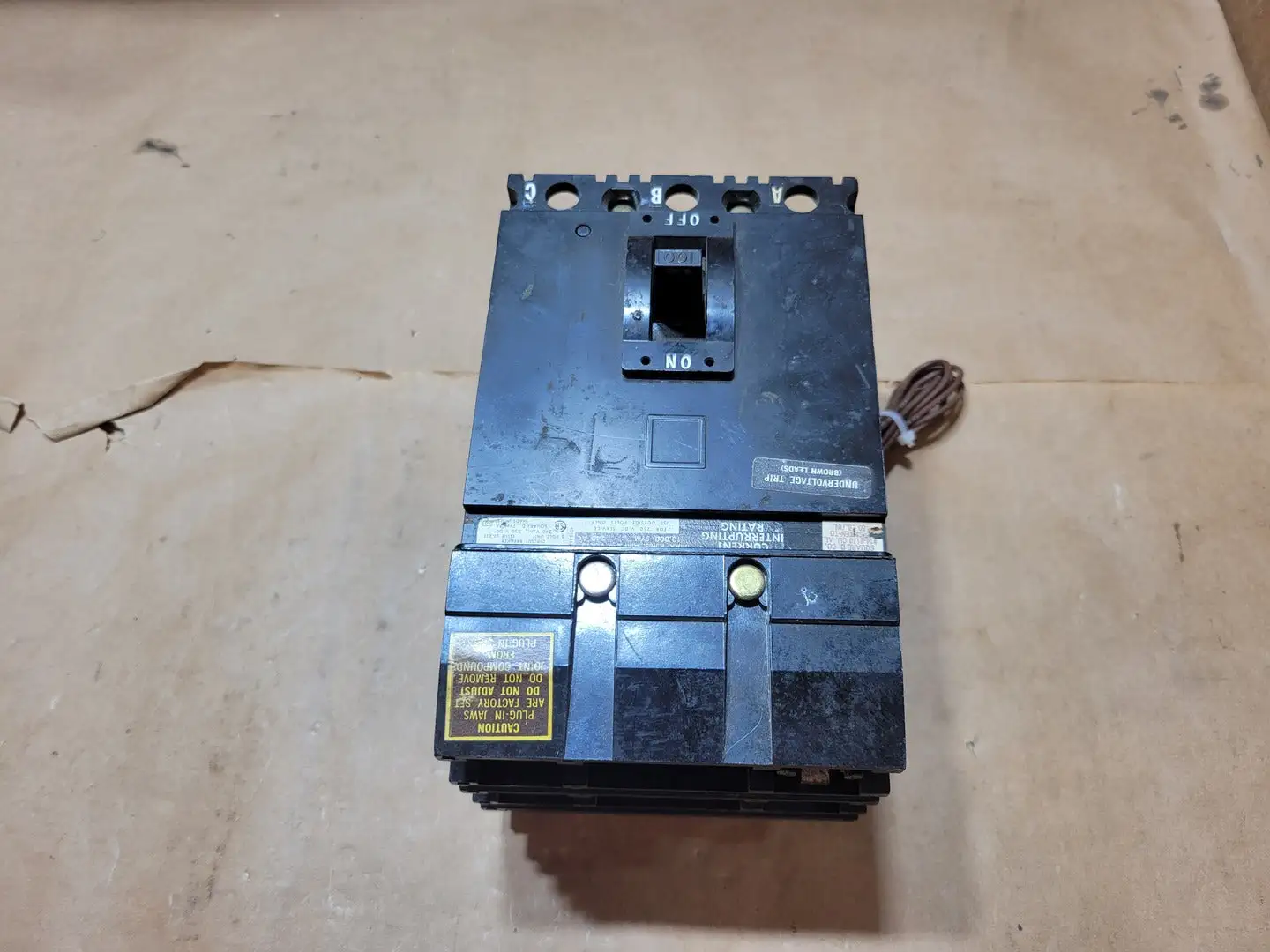 Used SQUARE D FA32100 Switchgears British Columbia CA | Lenmark #1438211