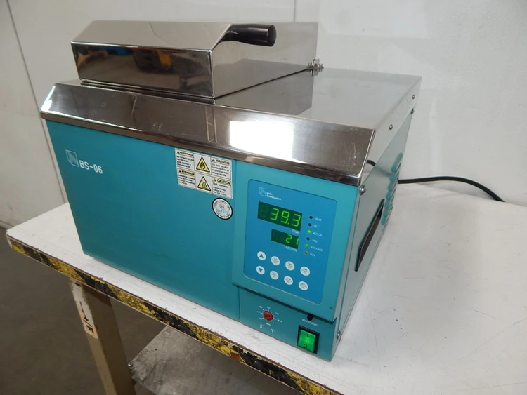 Used LAB COMPANION _UNKNOWN_ Lab Water Baths Texas US | OCO Industrial #1777124