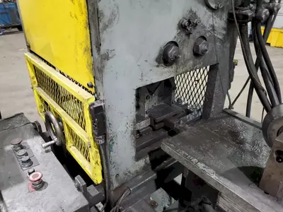 20 TON IOWA PRECISION MODEL #HP20T HUYDRAULIC CUTOFF PRESS with DIE ACCELERATOR AND BECK CONTROLS: YOBRO #25049
