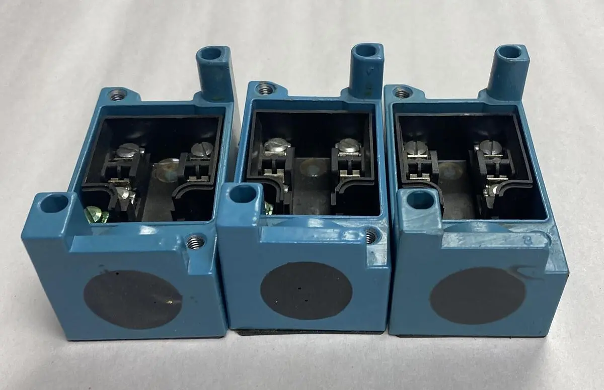 New | in-Stock HONEYWELL LSZ4015 Miscellaneous Equipment (Electrical & Power) | Surplus Asset Holdings #1188747