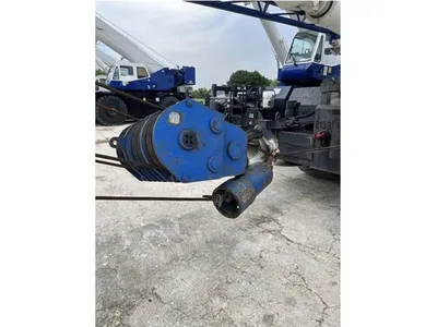 2012 Tadano GR-1000XL-2