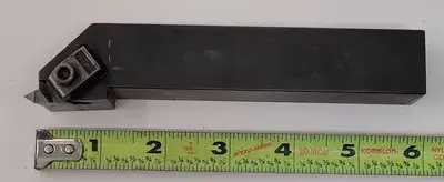 USED KENNAMETAL TOOLING SET