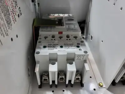 Used EATON HFD3015 Switchgears British Columbia CA | Lenmark #240427