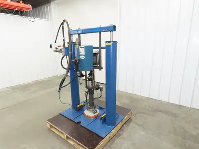Nordson Rhino Pail Drum Unloader Pneumatic Pump 65:1 Ratio 100PSI