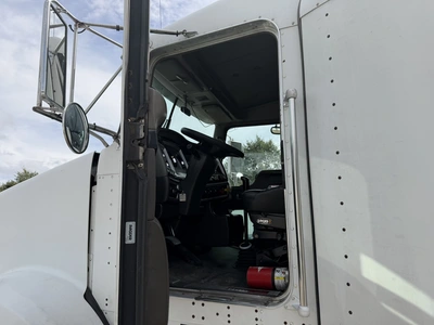 Used 2012 KENWORTH T800 TRUCK TRACTOR Conventional trucks Michigan US | Miedema Asset Management Group #1709439