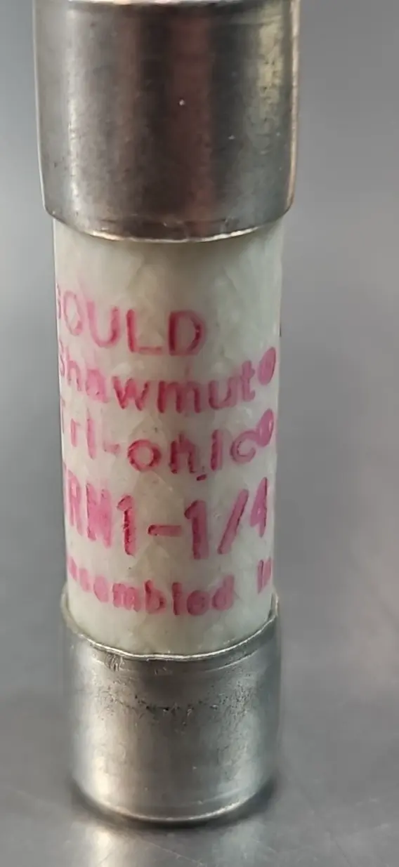 Gould Shawmut TRM1-1/4 Time Delay Fuse Loc4C4