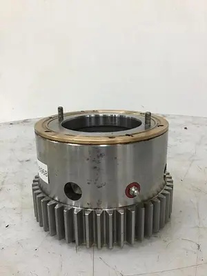 USED HUSKY 734745 4