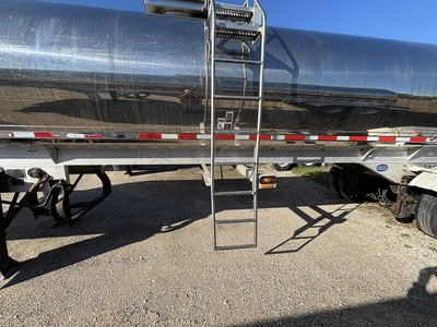 Used 2021 WALKER MILK TANKER TRAILER Liquid Supply Trailers Michigan US | Miedema Asset Management Group #1709468