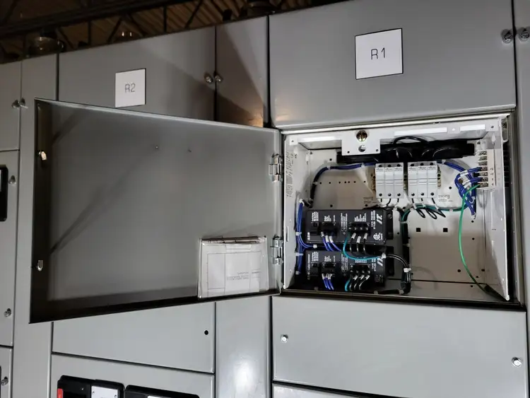 Used EATON CUTLER-HAMMER PSS160D Misc Electrical & Power Parts British Columbia CA | Lenmark #251209