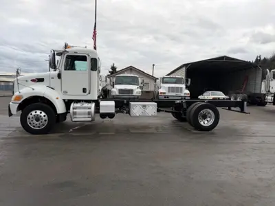 Used 2015 PETERBILT 337 Cab Chassis trucks Washington US | Puget Sound Truck Sales #1546512