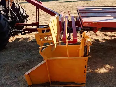USED NEW HOLLAND 1033